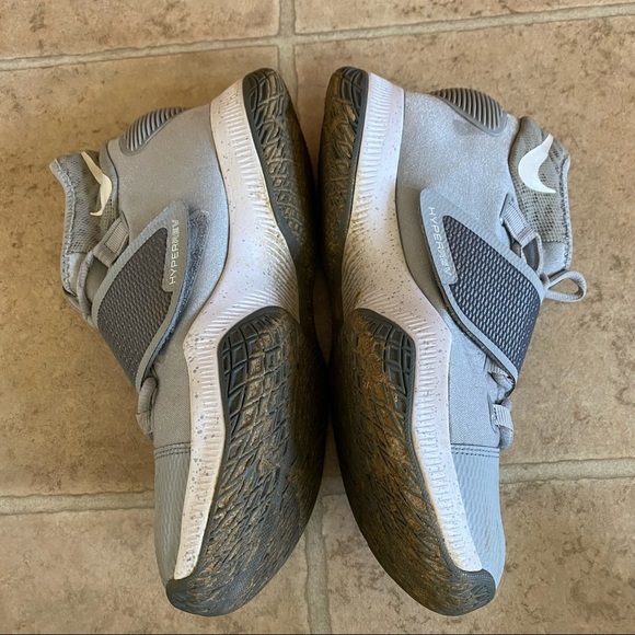 Nike Zoom Hyperrev 2016 Wolf Gray Wrap Sneaker Size 8.5 - Picture 3 of 7